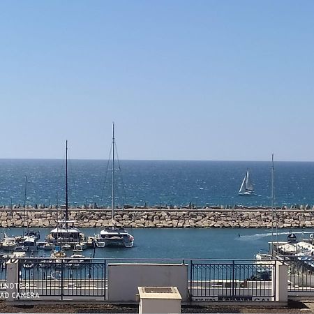 Ferienwohnung סוויטה מול הים Aschkelon Exterior foto