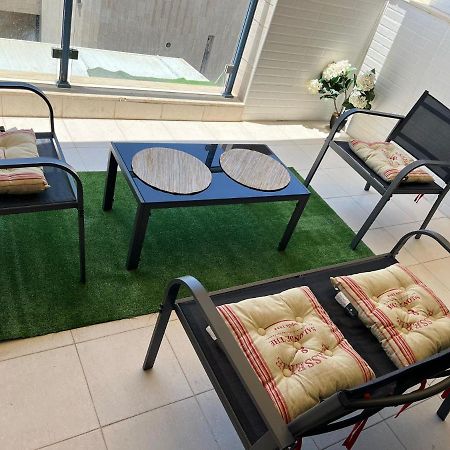 Ferienwohnung סוויטה מול הים Aschkelon Exterior foto