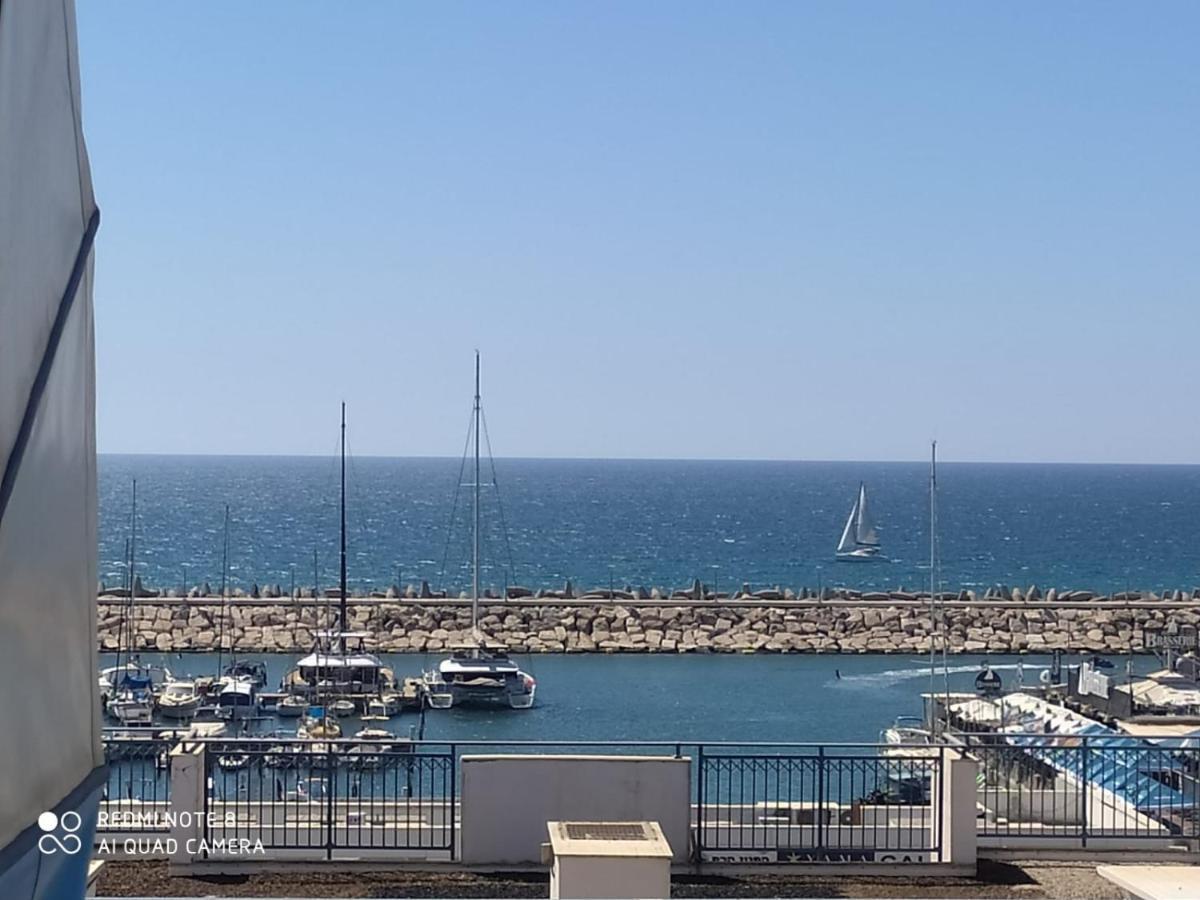 Ferienwohnung סוויטה מול הים Aschkelon Exterior foto